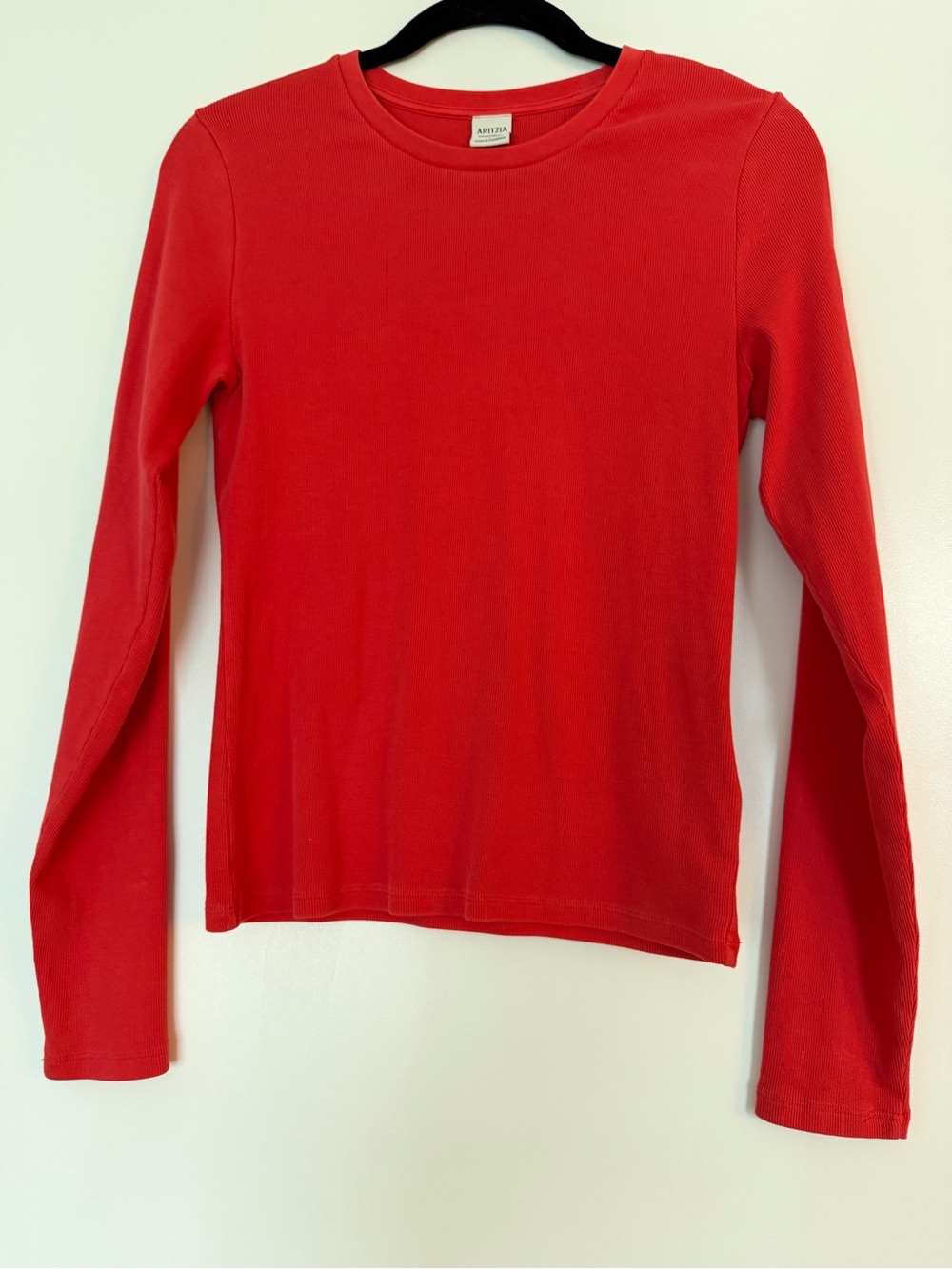 Aritzia Bright Red Ribbed Crew Neck Top